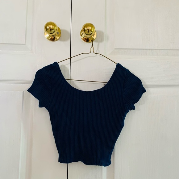 Blue crop top. - Picture 2 of 3
